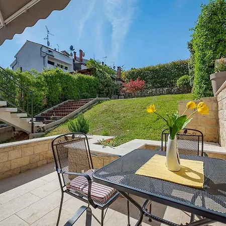Apartament Studio Bianca *