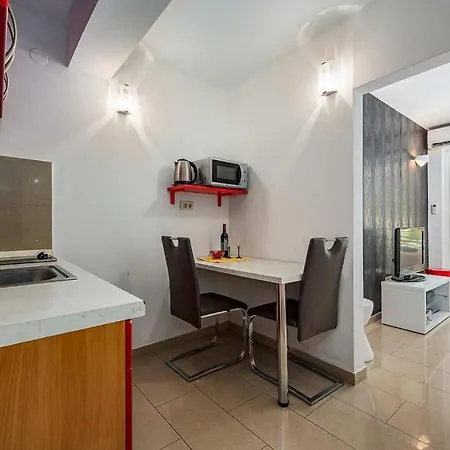 Studio Bianca Apartment *